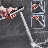 Ensemble de pulvérisateur de bidet moderne en acier inoxydable 1 entrée 2 sorties avec robinet d'angle double pour WC Shattaf pour projet de salle de bain