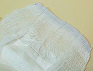 Morbidi non tessuti anziani <span class=keywords><strong>giovani</strong></span> <span class=keywords><strong>adulti</strong></span> pannolini usa e getta pvc pantaloni di plastica per <span class=keywords><strong>adulti</strong></span> all'ingrosso - Product Image 6