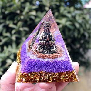 รูปปั้นพระพุทธรูปทรงพีระมิดเรซิ่นอีพ็อกซี่คริสตัล งานฝีมือประดับตกแต่งบ้าน ของสะสมแกะสลักภายในกวนอิมซีซา - Product Image 4