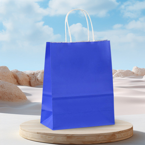 ถุงกระดาษคราฟท์พรีเมียม พิมพ์โลโก้ตามสั่ง เป็นมิตรกับสิ่งแวดล้อม สำหรับร้านค้าปลีก บูติกเสื้อผ้า และบรรจุภัณฑ์ของขวัญ - Product Image 1