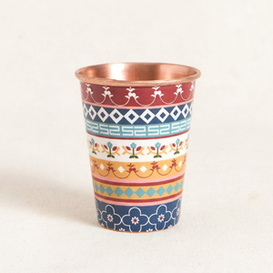 Gobelet en cuivre multicolore à motif floral géométrique traditionnel, artisanal, vaisselle décorative pour la restauration, les cadeaux et les occasions festives - Product Image 1