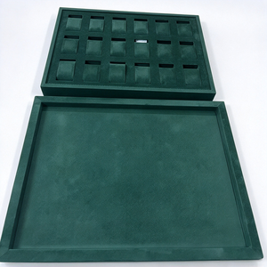 Caja/Bandeja Verde de Alta Gama para 18 Relojes con Almacenamiento Superior, Bandeja Organizadora de Relojes de Terciopelo con Múltiples Compartimentos para Joyería - Product Image 6