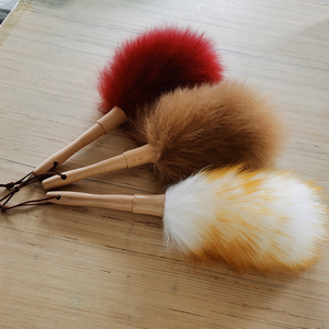 Plumeau en laine d'agneau avec manche en bois portable, tête flexible, antistatique, poignées confortables pour le nettoyage domestique - Product Image 2