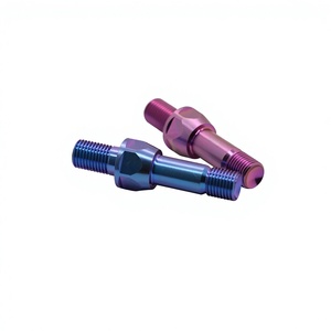 Boulons <span class=keywords><strong>de</strong></span> <span class=keywords><strong>roue</strong></span> en titane <span class=keywords><strong>de</strong></span> grade 5, goujons <span class=keywords><strong>de</strong></span> <span class=keywords><strong>roue</strong></span> en titane anodisé coloré pour la modification <span class=keywords><strong>de</strong></span> motos et <span class=keywords><strong>de</strong></span> voitures - Product Image 4