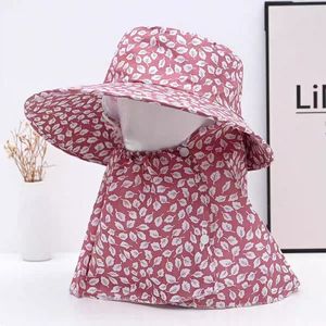 Sombrero de Pescador con Solapa para el Cuello, Estampado de Hojas Rosas, Protección UV, Sombrero para Adultos para Recolectar Té - Product Image 1