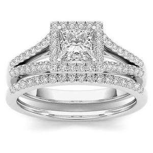 Anello di fidanzamento da donna in platino con diamante taglio Princess, diamanti naturali colore D e design a halo - Product Image 1