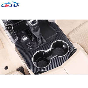 ABS Carbon Look Car Interior Kit Central Control Cup Holder Panel Cover Sticker pour Toyota <span class=keywords><strong>Land</strong></span> <span class=keywords><strong>Cruiser</strong></span> LC300 GR Sport 2022-2025 - Product Image 3