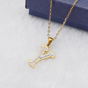 สร้อยคอจี้ตัวอักษรชุบทอง 18K ทำจากสแตนเลสสตีล สำหรับผู้ชาย เครื่องประดับแฟชั่น ของขวัญ ดีไซน์ใหม่ หินธรรมชาติ คุณภาพดี เป็นมิตรต่อสิ่งแวดล้อม - Product Image 2