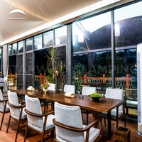Tente de glamping de luxe Starwild pour l'extérieur, multi-vaisseaux, isolée, en verre, écologique, pour complexe hôtelier, safari, réception, événement, restaurant
