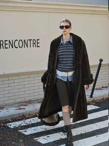 Abrigo de Invierno de una Pieza, Estilo Vintage, con Cuello de Fruta, Manga Media, Ecológico, de Pelo Sintético Grueso, Imitación de Visón - Product Image 3