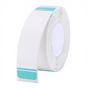 Papier pour codes-barres Niimbot D11, autocollants adhésifs, étiquettes thermiques directes de haute qualité, résistantes à l'eau, en rouleaux - Product Image 4