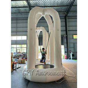 Trampoline gonflable souple pour enfants avec souffleur d'air - Product Image 1