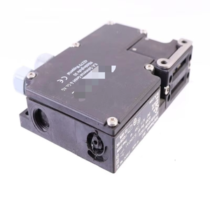 AZM 161SK-12/12RK-110/230 101166282 Nieuwe Originele Direct Leverbaar Industriële Automatisering PAC Specifieke PLC Programmeercontroller - Product Image 1