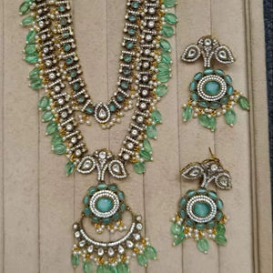 Latest TwoLayer Kundan &Drop <b>Indian</b> Fancy Traditional GoldTone Kundan Pearl Choker Necklace <b>Set</b> With Matching Earring Women Girl - Product Image 1