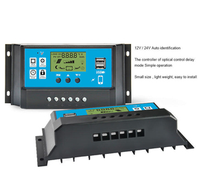 Contrôleur solaire 60A 12V 24V automatique PWM avec écran LCD intégré et double port USB, usage domestique - Product Image 1