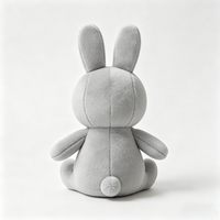 Jouet en peluche lapin brodé personnalisé en gros, 100 % polyester, doux et rembourré, idéal pour les promotions d'entreprise et les anniversaires