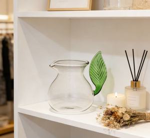 Carafe à eau en verre personnalisée à faible MOQ, ensemble théière en verre borosilicate fait main avec poignée feuille 3D, idéal pour cadeau de festival - Product Image 1