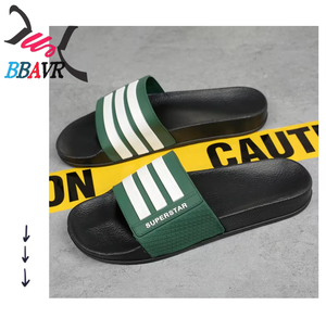 Nueva Tendencia de Moda Masculina, Sandalias y Chanclas de Playa para Exteriores y el Hogar - Product Image 4