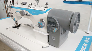 จักรเย็บผ้าอุตสาหกรรมแบบล็อคสติทช์ รุ่น Jack JK-2060 แบบสามเข็ม สำหรับเย็บโซฟาและเบาะรถยนต์ - Product Image 4