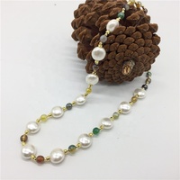 Collier ras du cou tendance 2026, design dernier cri, perles d'agate et de nacre plaquées de haute qualité