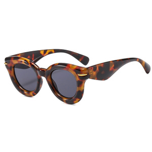 Lunettes de soleil femme Yang Mi la même mode version coréenne de simple ins lunettes de soleil rouges niche chic <span class=keywords><strong>Spice</strong></span> girl lunettes marée - Product Image 5