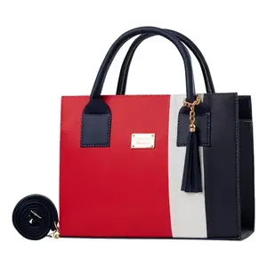 Sac à bandoulière en cuir rouge pour femme Fana Kady avec chaîne décorative, fermeture à bouton, design rayé, usage quotidien - Product Image 1