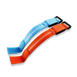 Webbing <span class=keywords><strong>LED</strong></span> chiếu sáng Vòng đeo tay <span class=keywords><strong>LED</strong></span> nylon dây đeo cổ tay nhấp nháy Vòng đeo tay cho các sự kiện bên - Product Image 2