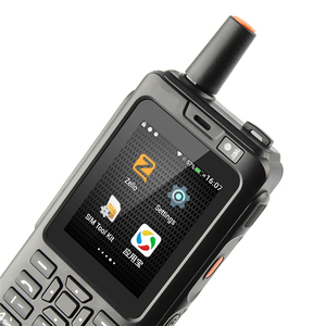Uniwa F40 2.4 \ "IP65 không thấm nước 4G LTE cầm tay ngoài trời điện thoại di động Walkie Talkie hai chiều đài phát thanh GPS <span class=keywords><strong>FM</strong></span> <span class=keywords><strong>Long</strong></span> <span class=keywords><strong>Range</strong></span> <span class=keywords><strong>intercom</strong></span> - Product Image 1