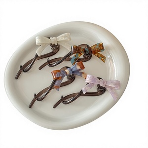 Lazy Style Korean Style Elegant Bow Frog <strong>Buckle</strong> Acetate Handmade High-grade Twisted <strong>Clip</strong> Hair Shark <strong>Clip</strong> for Women - Product Image 1