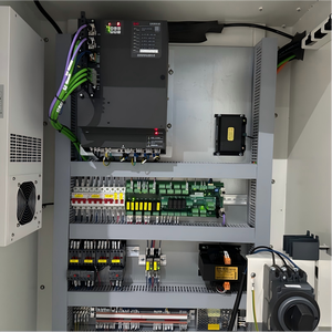 Centre d'usinage vertical CNC <span class=keywords><strong>VMC</strong></span> 650, Machine CNC pour le métal, Machine CNC Russie, Machine de redressage de roues CNC - Product Image 4