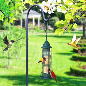 2025 haute vente rétro suspendu <span class=keywords><strong>unique</strong></span> mangeoire à oiseaux en métal résistant aux écureuils - Product Image 1