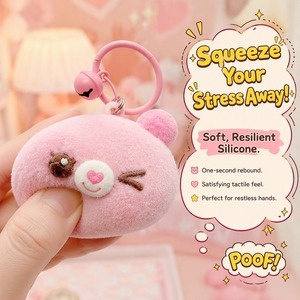 Porte-clés à presser, jouets sensoriels anti-stress pour adultes, animaux de dessin animé (pingouin, chien, mouton, chat, ours, étoile, elfe) - Product Image 5