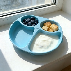 Umweltfreundlicher Reiner Silikon-Fütterteller für Kleinkinder mit Saugnapf-Boden Unzerbrechliche Eulen-Design Baby-Schüssel mit Fächern - Product Image 3