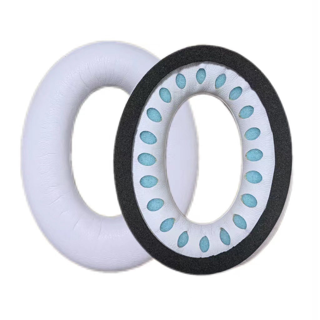 Embouts d'oreille en meringue blanche [avec tampons de coton L/R noirs]