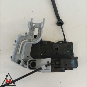 Serratura porta anteriore destra 81320-1K020 per Hyundai ix20 2010-2019 usata (87756) - Product Image 4