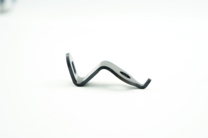 Conector Metálico Perforado - Estructural para Conexión Precisa de Equipos y Piezas |   Abrazadera de Alambre Metálico para Dibujo, Hecha a Medida - Product Image 5