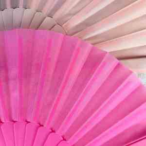 Éventails pliables personnalisés en papier/tissu/bambou avec logo imprimé – Impression de logo premium pour Halloween, style amour - Product Image 4