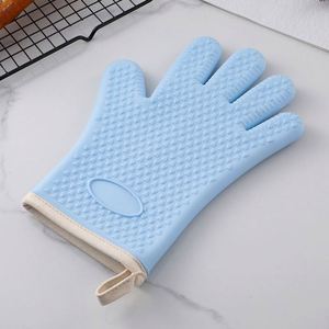 Silicone Oven Gloves with Dotted Style Heat Resistant & Anti-Slip Microwave Safe Baking & Kitchen Cooking Gloves - Product Image 4