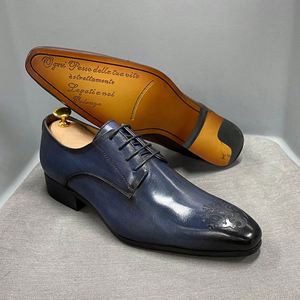 Chaussures à lacets de luxe pour hommes en cuir véritable, teintes à la main, design magnifique, fabrication artisanale, chaussures pour hommes pour la marche quotidienne en plein air - Product Image 2