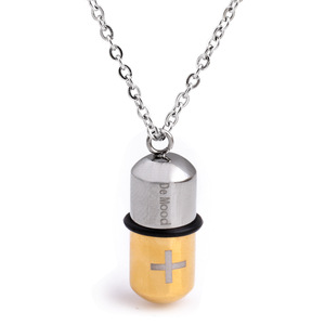 Collar con Colgante de Cápsula de Píldora Cruzada de Acero Inoxidable Tricolor, Joyería de Regalo para Uso Diario para Hombre - Product Image 1