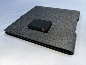 Kit de voyage à couches stratifiées monocristallines Panneau solaire pliable portable 30W à usage domestique - Product Image 4