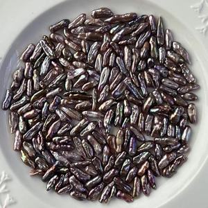 Perles d'eau douce naturelles baroques en vrac, petites, argentées, à fort éclat, 5-7 mm de largeur, plus de 2 cm de longueur - Product Image 1