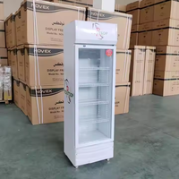 Réfrigérateur pour boissons, vitrine réfrigérée, refroidisseur, vitrine réfrigérée à porte vitrée