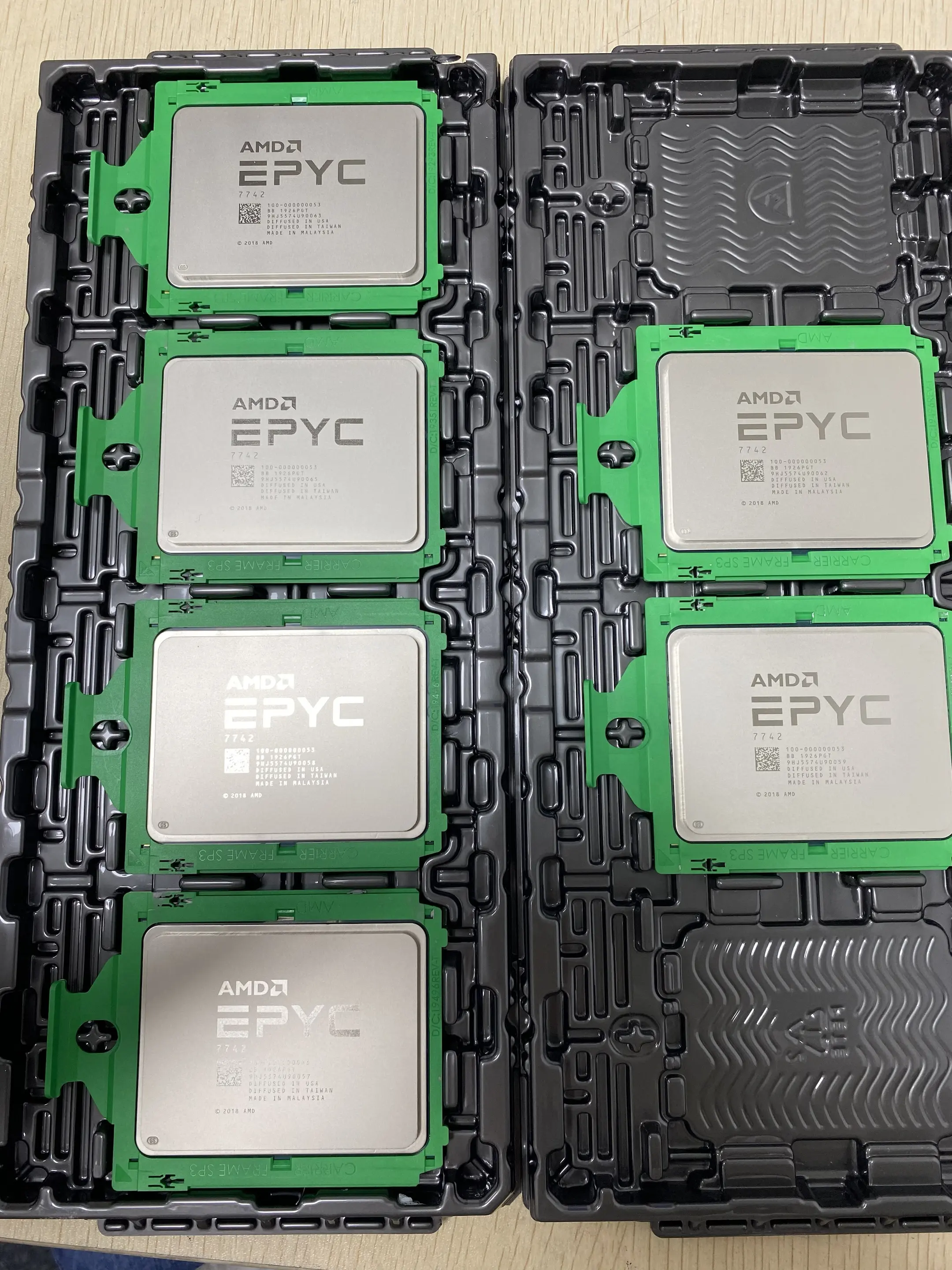 All'ingrosso per AMD EPYC 7532 7642 7 b12 7 d12 7502 7551 CPU Workstation Server processore CPU