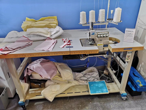 Máquina <span class=keywords><strong>de</strong></span> <span class=keywords><strong>Coser</strong></span> Industrial <span class=keywords><strong>Overlock</strong></span> ZY700XB-10/15/20 <span class=keywords><strong>Tipo</strong></span> 700 para Colchones <span class=keywords><strong>de</strong></span> Trabajo Pesado - Product Image 6