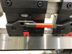 WE67K serie completa pressa piegatrice <span class=keywords><strong>CNC</strong></span> pressa idraulica di piegatura macchina piastra di piegatura della macchina - Product Image 3