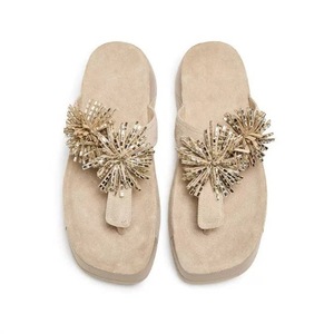 Sandalias de Verano con Pedrería y Diseño Retro, Punta Cuadrada, Suela Gruesa, de Gamuza Vacuna para <span class=keywords><strong>Mujer</strong></span> - Product Image 4