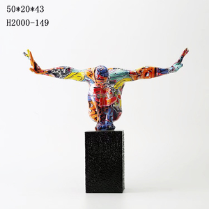 H Light-estatua con estampado de transferencia al agua para decoración del hogar, estatua de lujo con estilo de transferencia al agua de resina humana para saltar - Product Image 1