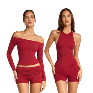Set Sportivo Sexy <span class=keywords><strong>da</strong></span> <span class=keywords><strong>Donna</strong></span> all'Ingrosso, Completo <span class=keywords><strong>da</strong></span> Palestra ad Asciugatura Rapida, Top Corto Monospalla con Pantaloncini Stampati, Completo Yoga 2 Pezzi <span class=keywords><strong>Taglie</strong></span> <span class=keywords><strong>Forti</strong></span> - Product Image 1
