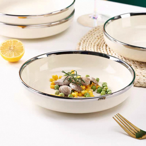 Assiette en céramique pour hôtel et restaurant, bordure argentée, plat de service en <span class=keywords><strong>porcelaine</strong></span>, style français créatif, <span class=keywords><strong>vaisselle</strong></span> crème pour la restauration fine - Product Image 1